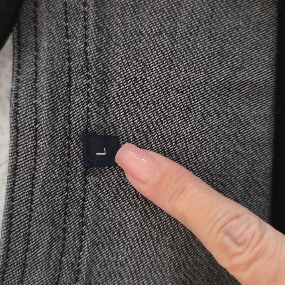 Distressed Black Cropped Denim Bolero Jacket – Size Large - Picture 2 of 9